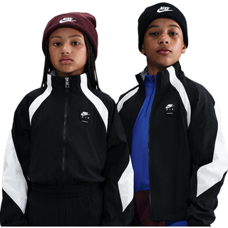 Vævet Nike Air-løbe-jakke til større børn - sort - M