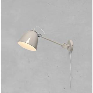 Markslöjd Væglampe Tilt, Aluminium/grå/zink, Stue/spisestue, Metal, Skandinavisk