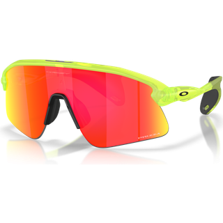 Oakley Unisex OO9517 STUNT DEVIL 951703 Solbriller O_matter Grøn Rød Firkantet Normal