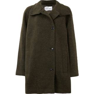 Sahanne Jakke, Deep Forest, M