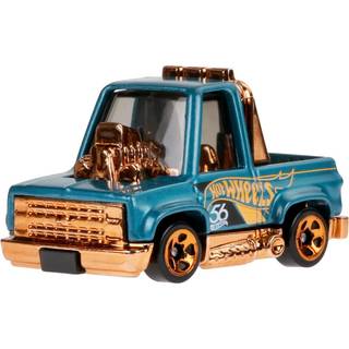 Hot Wheels samlerobjekt i formstbt kretj - Toon'd '83 Chevy Silverado pickup - blgrn og guld - HDH54-1/6
