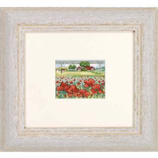 Broderikit Valmuemark 6,5 x 5 cm 16 farverige valmuer i udspring Broderes med kors- og stikkesting 6,5x5 cm visuel skønhed 7,2 tråde pr. cm på hvid Aida 15 nuancer af DMC Mouliné garn.