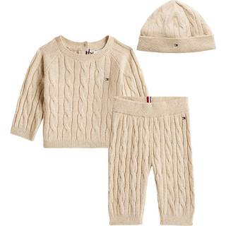 Tommy Hilfiger Tommy Hilfiger Cream Cable Knit 3 Piece Outfit Gift Box
