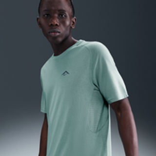 Nike Dri-FIT ADV Solar Chase SS Tee Str. S Grøn Herre