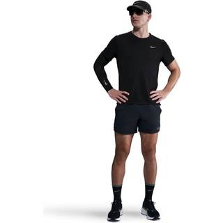 Nike Dri-FIT Breath Miler SS Tee Sort XXL til komfortabel løbetræning