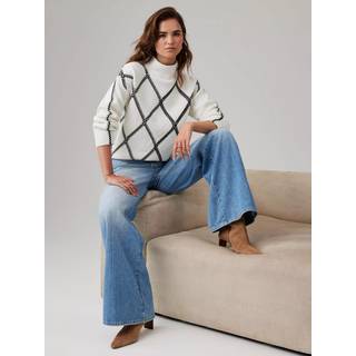 Mint Velvet Mint Velvet White Diamond Stitch Jumper