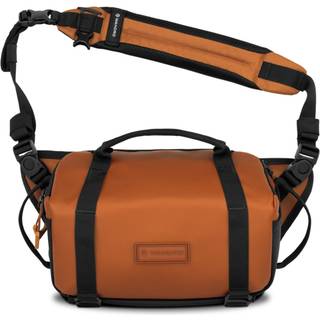 Wandrd ROGUE V2 Sling 6 L Sedona Orange