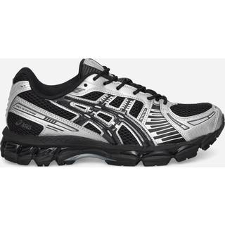 GEL-KAYANO 12.1 Sneaker in Black & Graphite Grey - 8.5