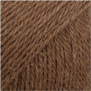 DROPS Alpaca 9042 Kastanje (Uni Colour) Indhold: 100% superfin alpaca Garngruppe: A (23 - 26 masker) / 5 ply / sport Vægt/længde: 50 g = ca. 167 meter Anbefalede pinde: 3 mm Strikkefasthed: 10 x 10 cm = 24 m x 32 p Håndvask, max 30°C / Tørres fladt / Kan filtes.