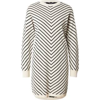 Vmcapricorn Kort Kjole