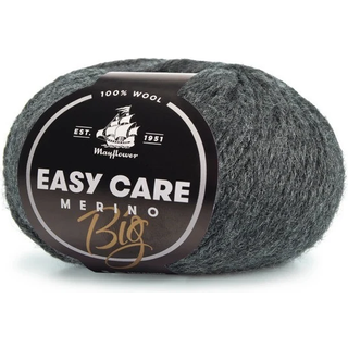Mayflower Easy Care BIG 154 Koksgrå Indhold: 100% ren merinould Vægt/længde: 50 g = ca. 85 m Anbefalede pinde: 5.00 mm Strikkefasthed: 10 x 10 cm = 18 m x 26 p Vask: Maskinvask ved 40°C / Anvend ikke alm. flydende vaskemiddel / Flydende uldvaskemiddel kan anvendes.