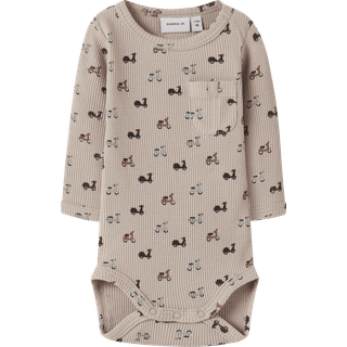 Name It Baby Body Island Fossil Med Print Og Brystlomme - Str. 1y 80cm