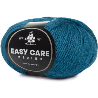 Mayflower Easy Care 093 Blå Indhold: 100% ren ny uld Vægt/længde: 50 g = ca. 185 m Anbefalede pinde: 3.00 - 3.50 mm Strikkefasthed: 10 x 10 cm = 28 m x 40 p Maskinvask ved 40°C.Anvend ikke alm. flydende vaskemiddel. Flydende uldvaskemiddel kan anvendes.