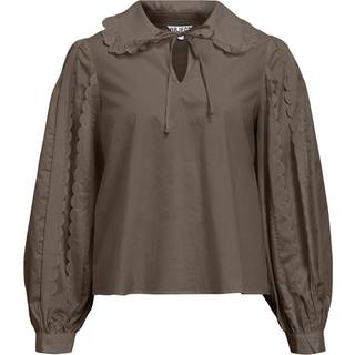 Peter Pan-krave Bluse