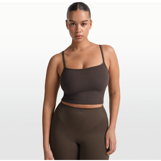 NikeSKIMS Ribbed Seamless Cami-tanktop til kvinder - brun