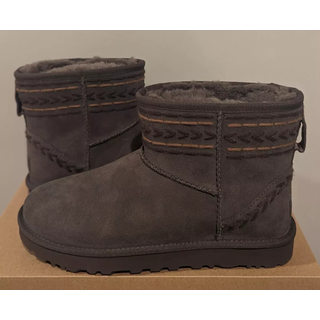 UGG® Classic Mini Ritza Boot for Women in Molasses, Size 7, Polyester/Wool