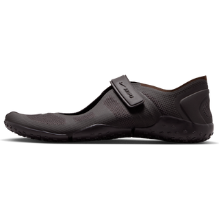 SKIMS Rift Mesh | Black | W 11.5 | NikeSKIMS Footwear