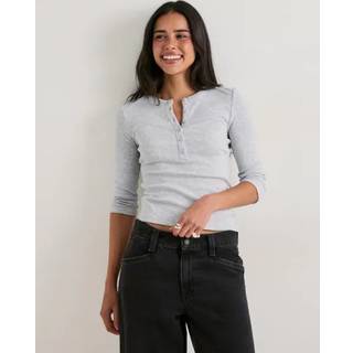 Nelly - Grå - Perfect Rib Button Top