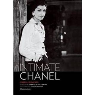 Intimate Chanel
