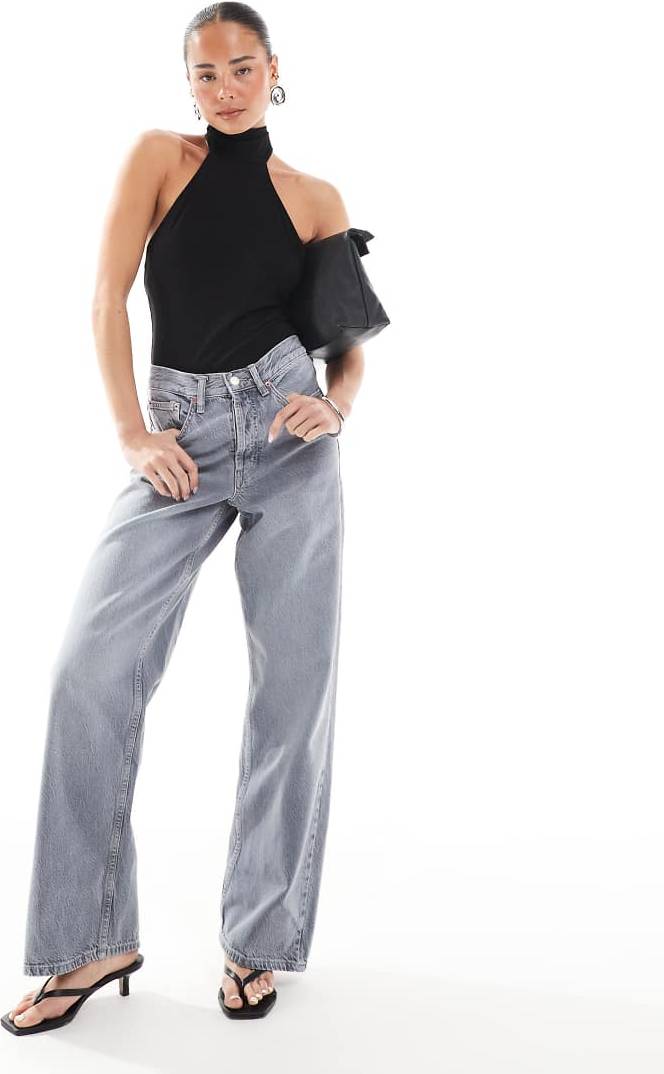 Mid Rise Loose Fit Straight Jean - Washed Grey