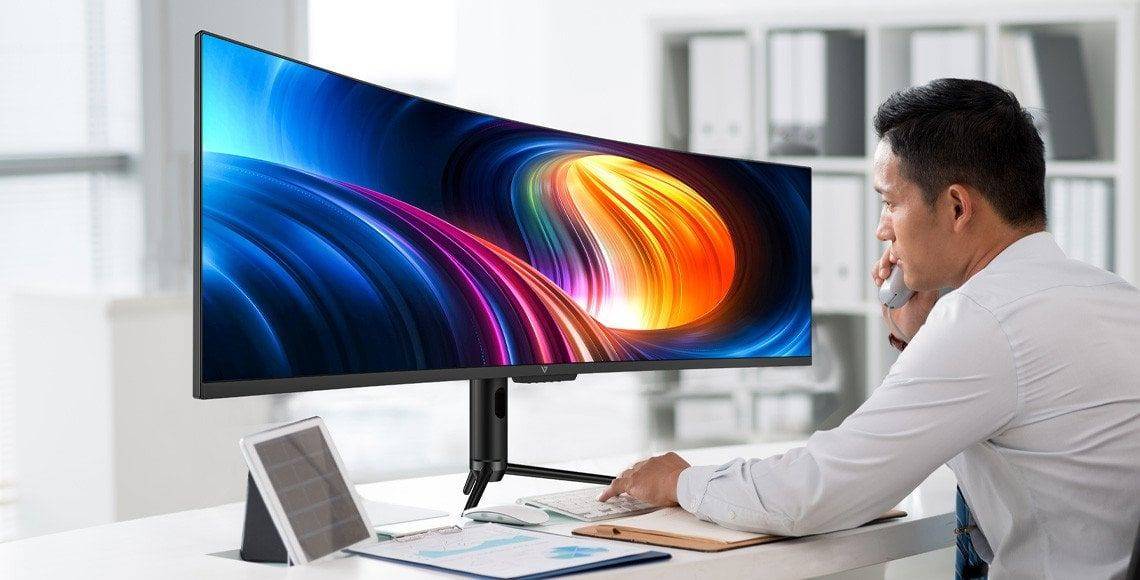 V7 49 Inch USB-C Viewable Curved Monitor