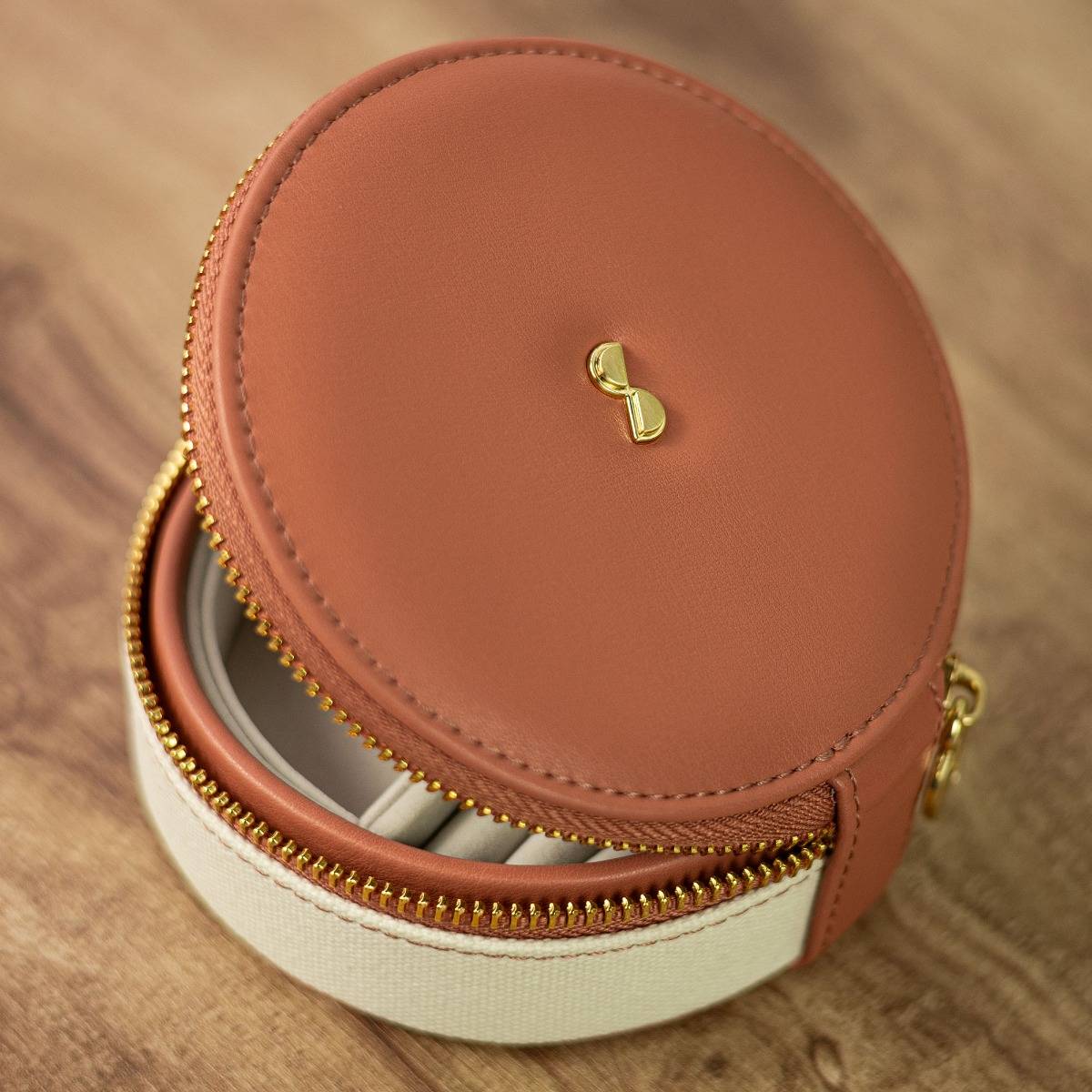 Wave Collection Round Jewellery Box - Desert