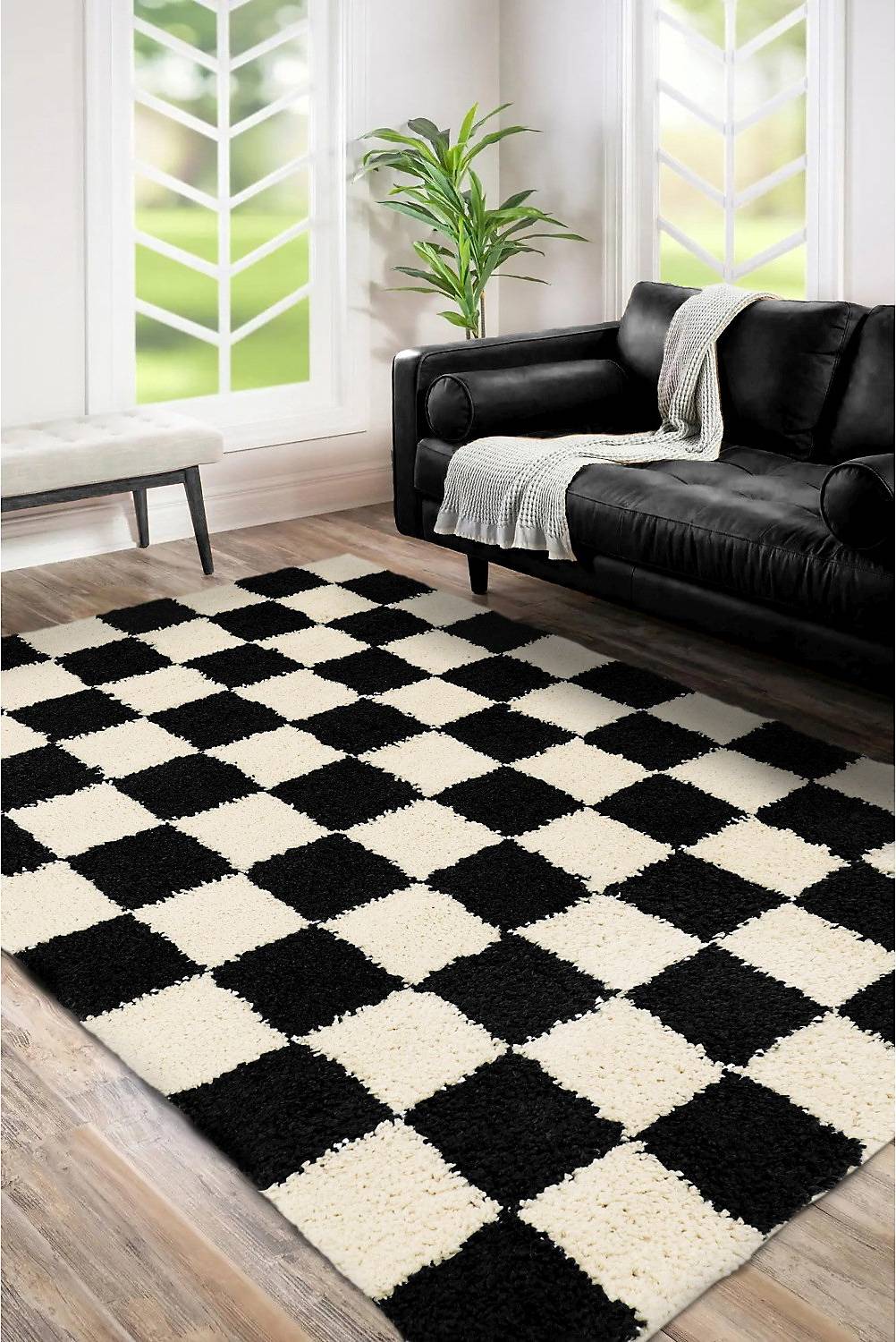 Snug Chequerboard Mono Rug 160 x 230
