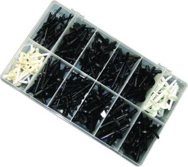 Connect Box Of Plastic Rivets Pack 235
