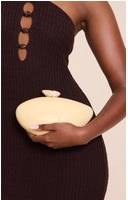 PrettyLittleThing Gradient Shell Gold Hardware Clutch Bag - Butter Yellow