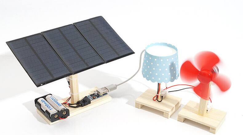 Solar Powered System Mini Power Stations With Lamp And Fan