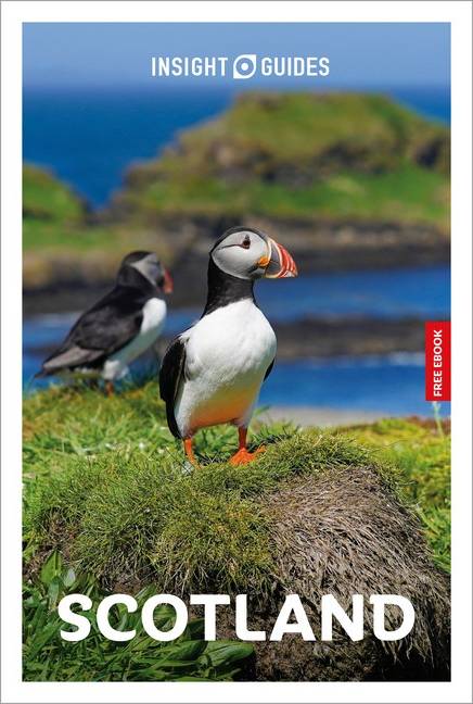 Insight Guides Scotland Travel Guide with eBook