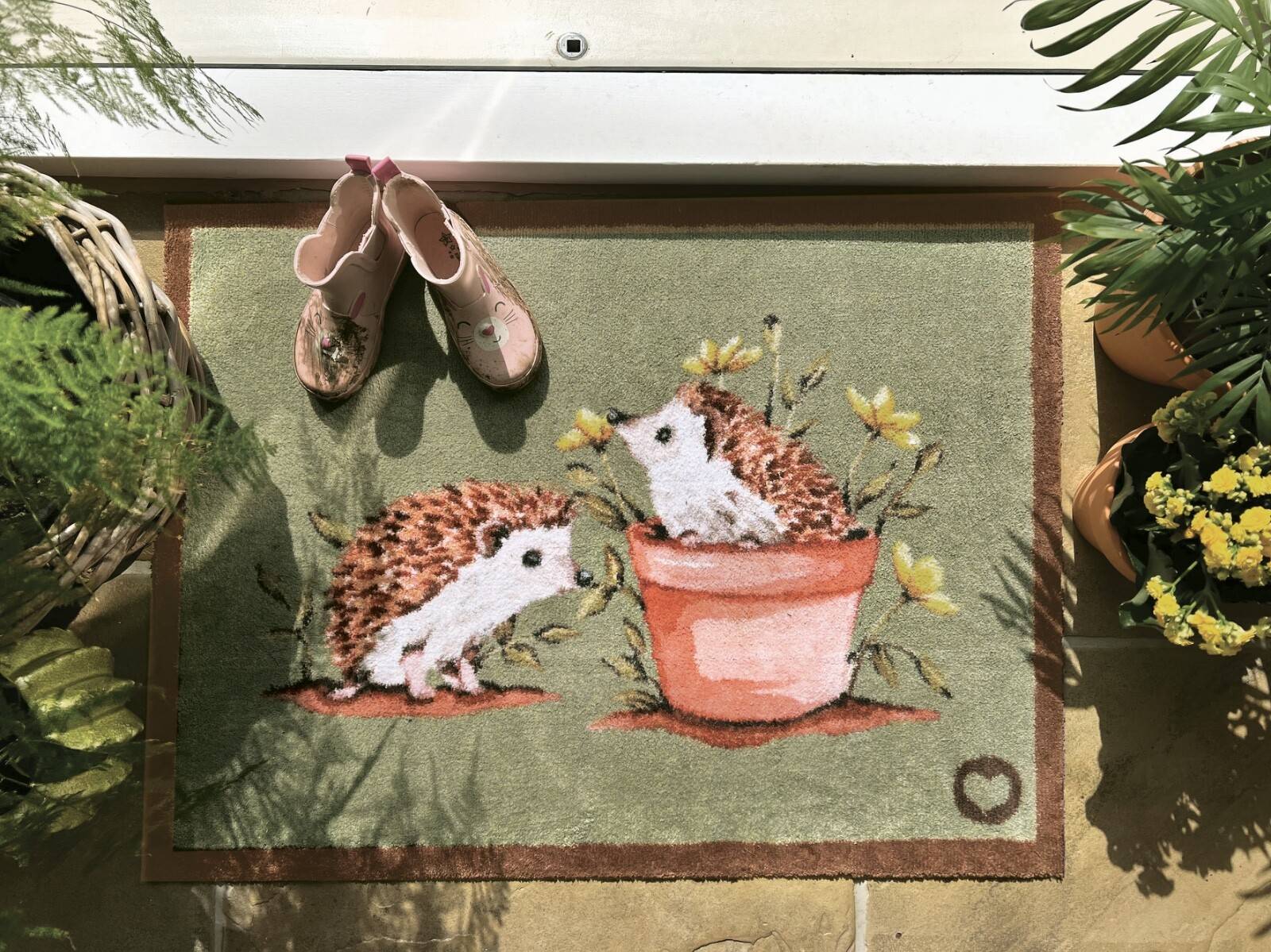 Hug Rug Hedgehog Friends Design 85x65 cm Brown, Green
