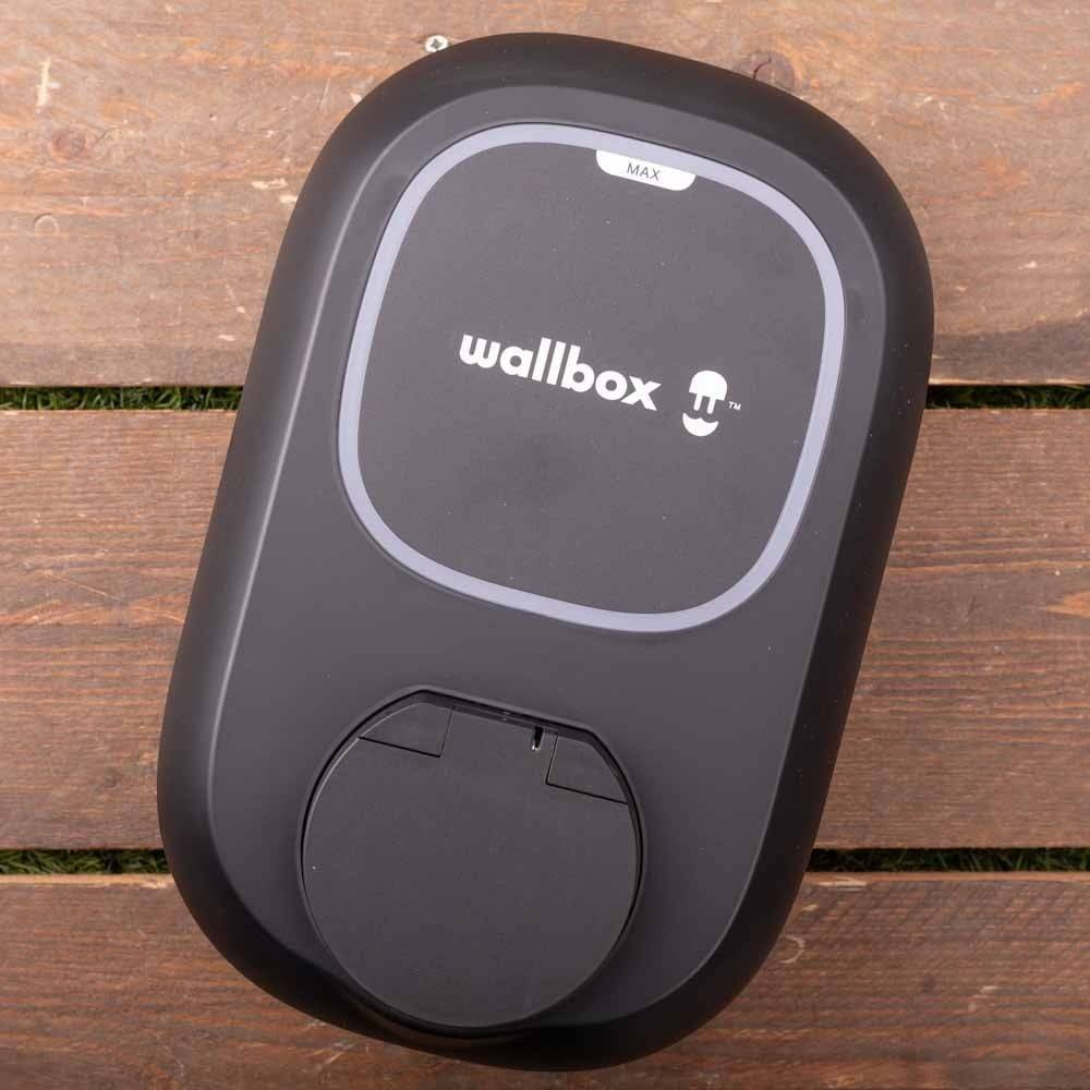 Wallbox Pulsar Max Socket Laddbox
