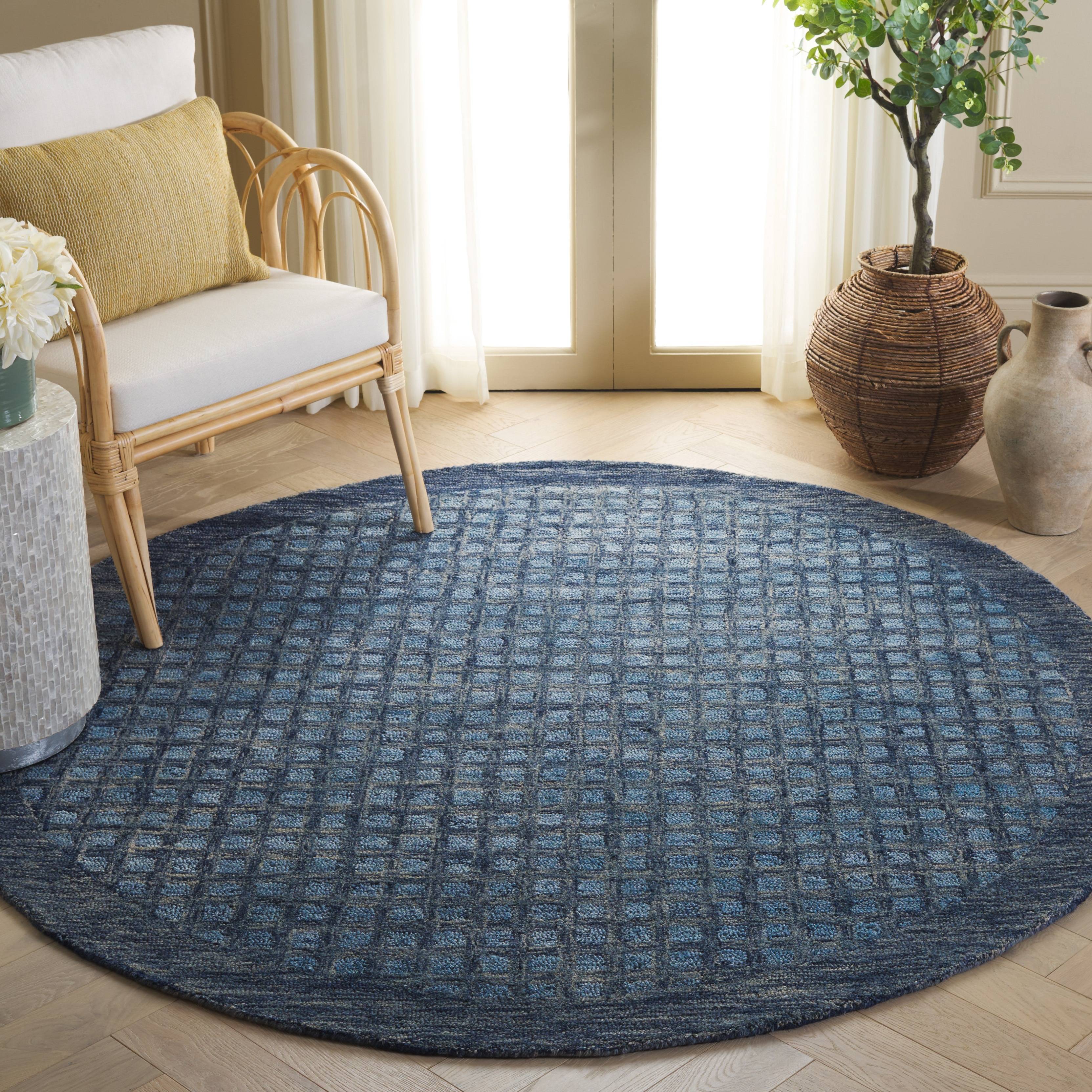 Safavieh Hand-Tufted Abstract Gerolda Wool Rug
