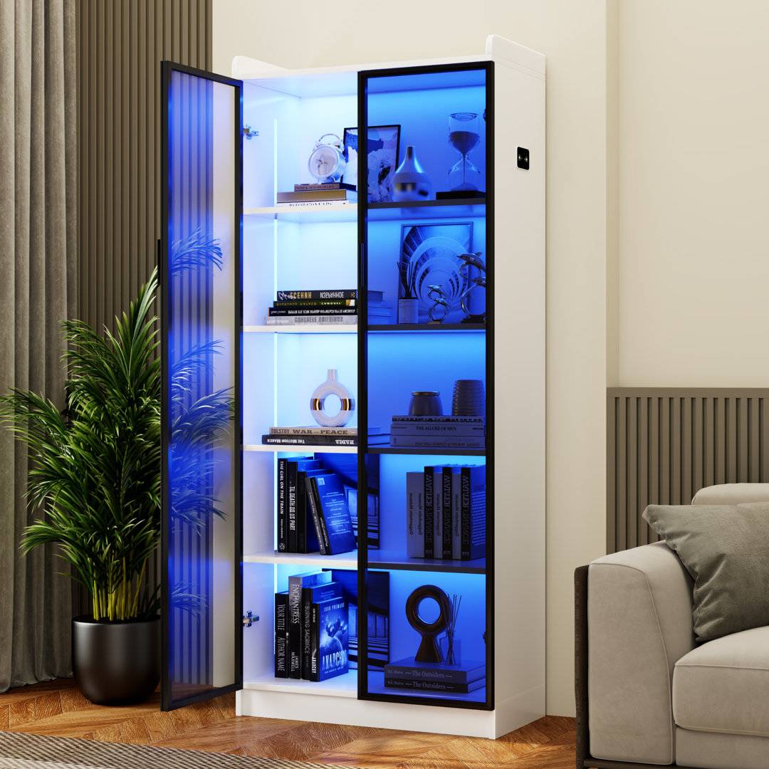 Metro Lane Display With Human Sensor Function Glass Cabinet