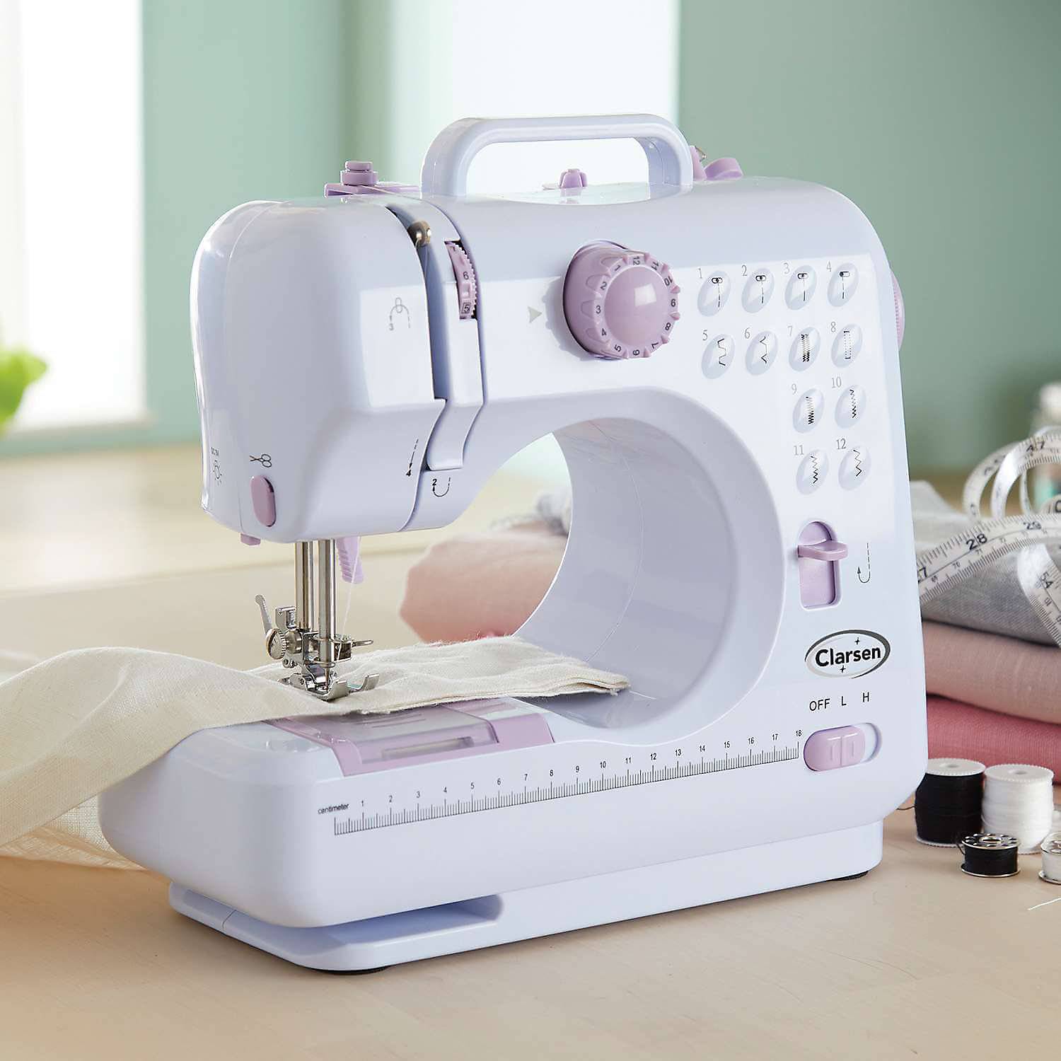 Compact Lightweight Sewing Machine 12 Stitch