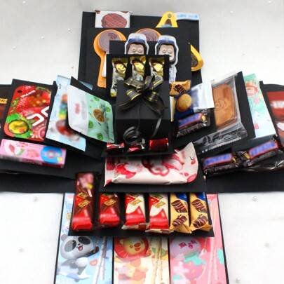 Shein 16pcs/Set Red/Blue Explosion Gift Box Set