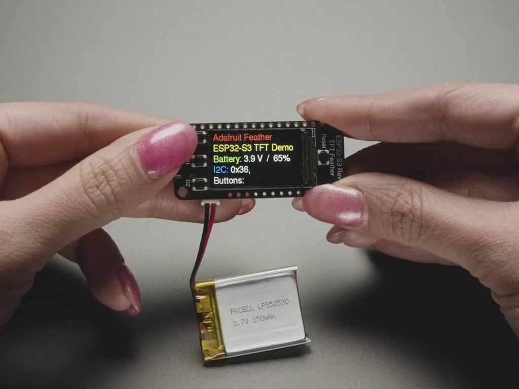 ESP32-S3 Reverse TFT Feather