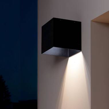 Solar LED Outdoor with PIR Sensor