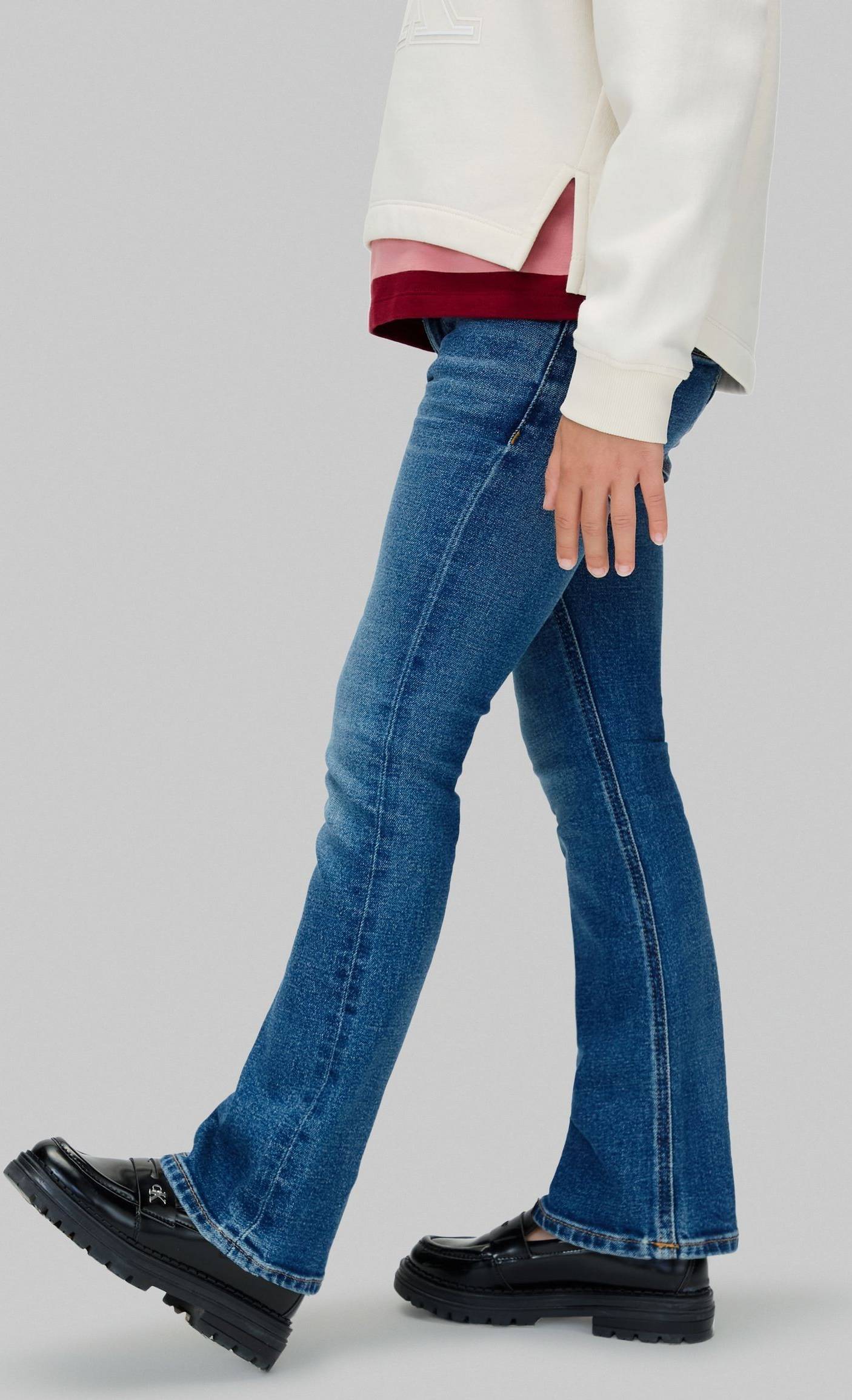 Calvin Klein Mid Rise Flared Jeans - Blå