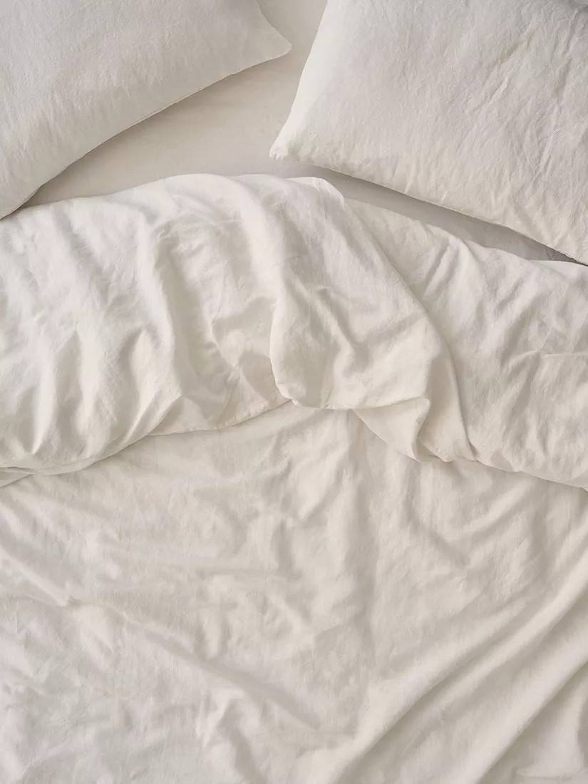 Linen Bedding