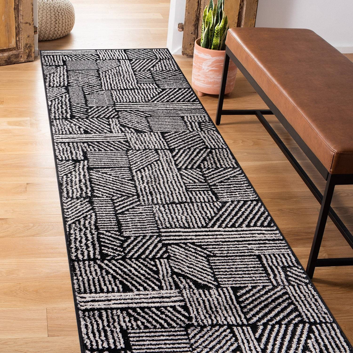 World Rug Gallery Kensley Flatweave Black Rectangular