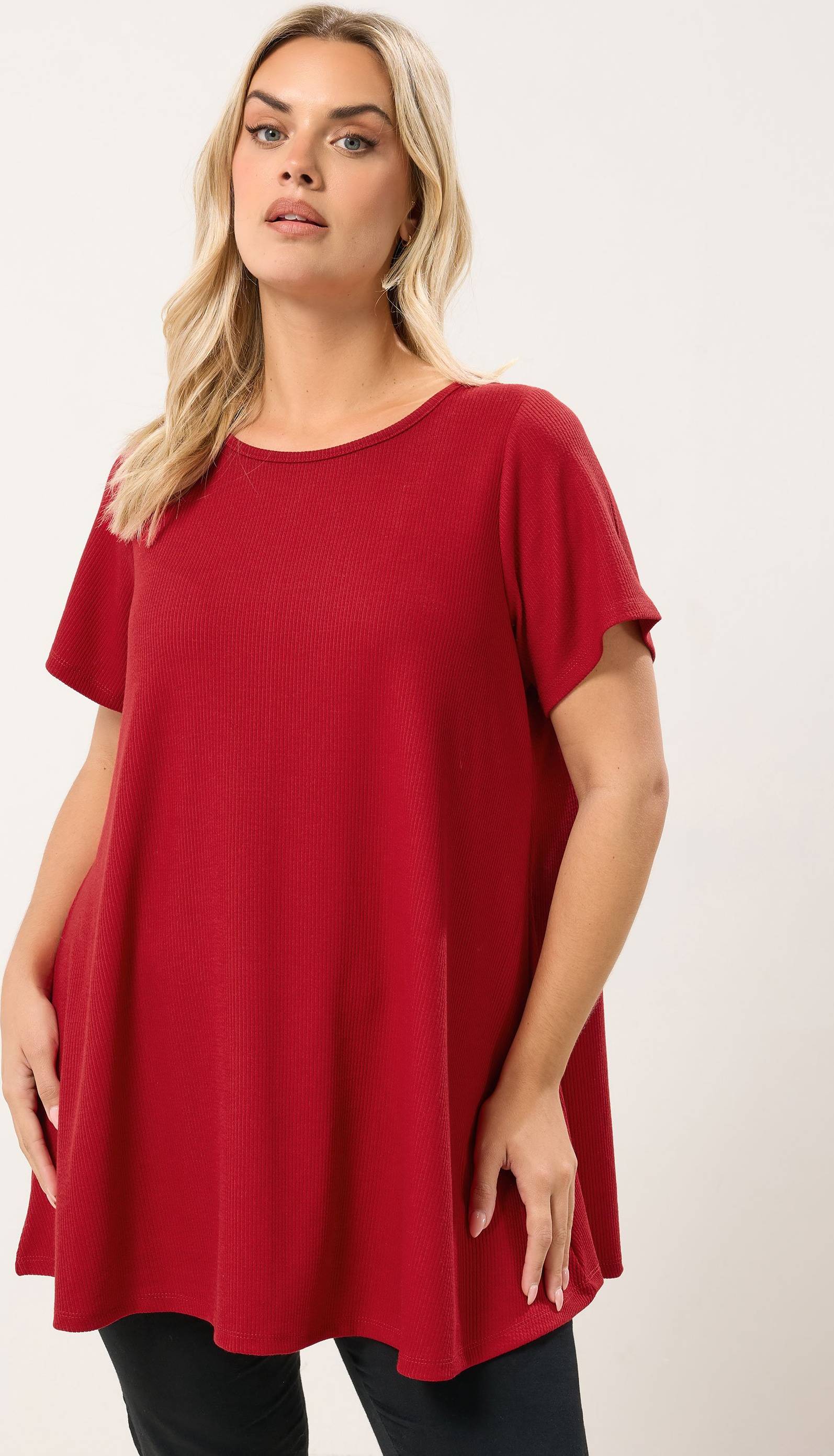 Yours Ribbed Short Sleeve Swing Top - Red