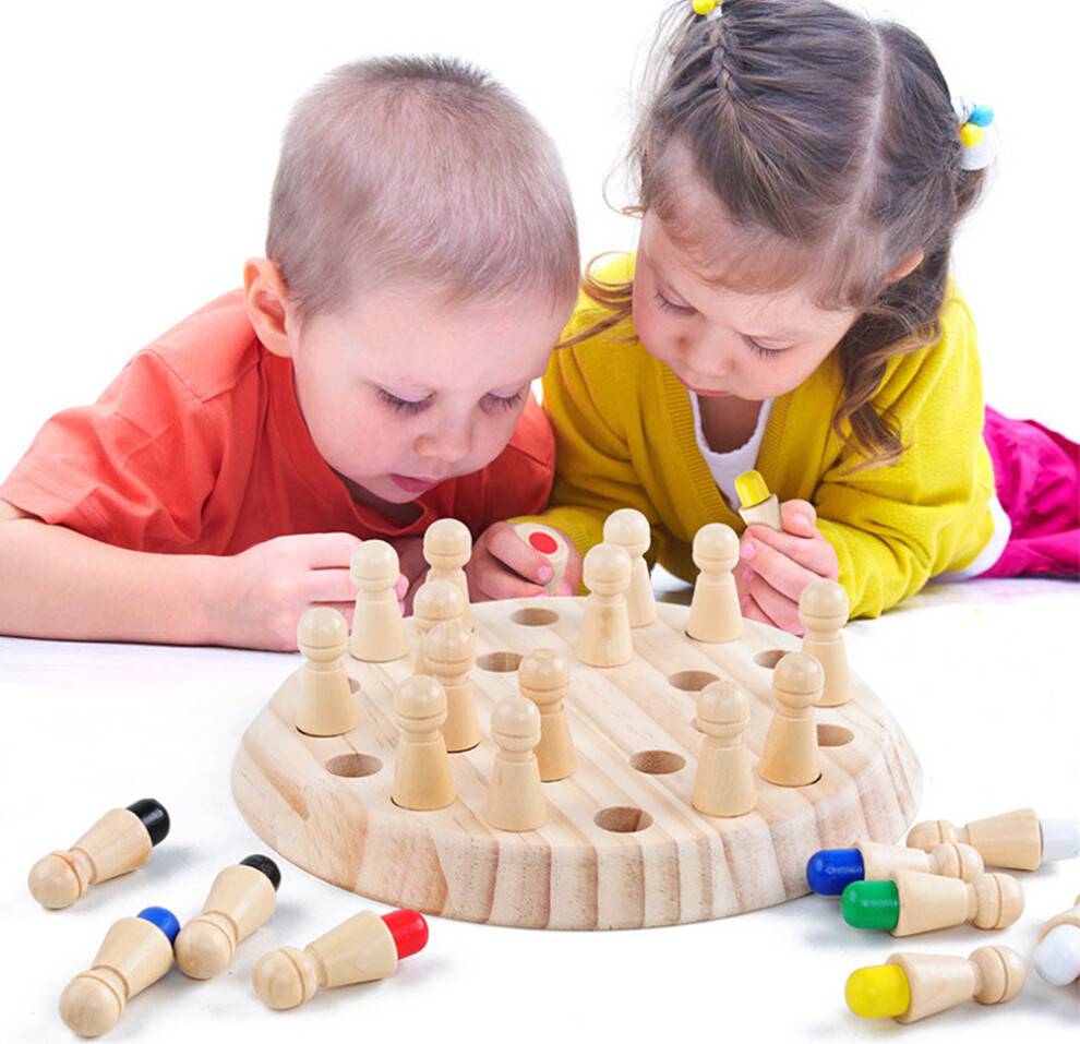 Children's Intelligent Memory Chess