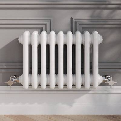 Radilux Traditional Colosseum Horizontal Triple Bar Column Radiator