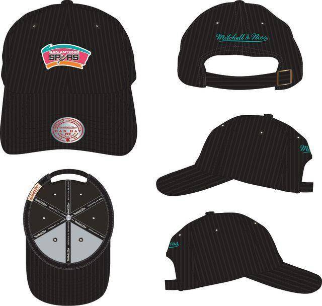 Mitchell & Ness NBA Adjustable Keps Toronto Raptors Classic Script Rust 110 Brun