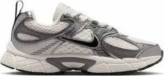 Nike V5 RNR - Grå