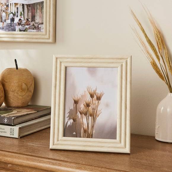 Dunelm Marble Effect Ribbed Photo Frame