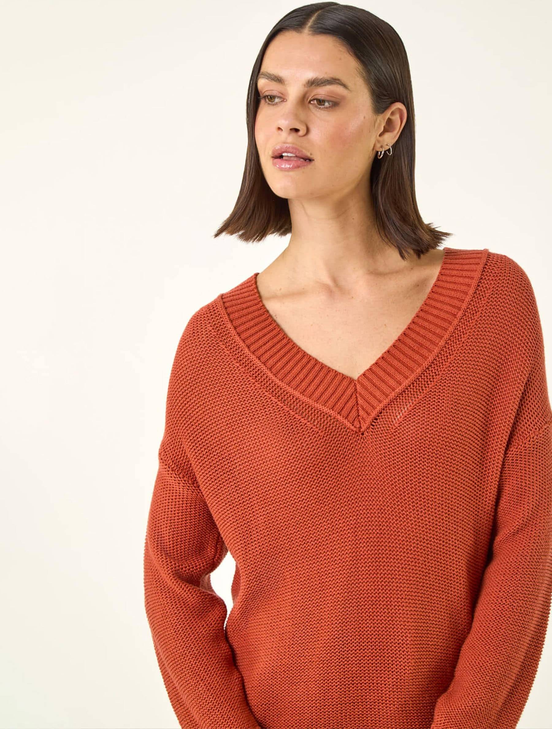 Roman Ribbed V-Neck Boyfriend Jumper - Rust