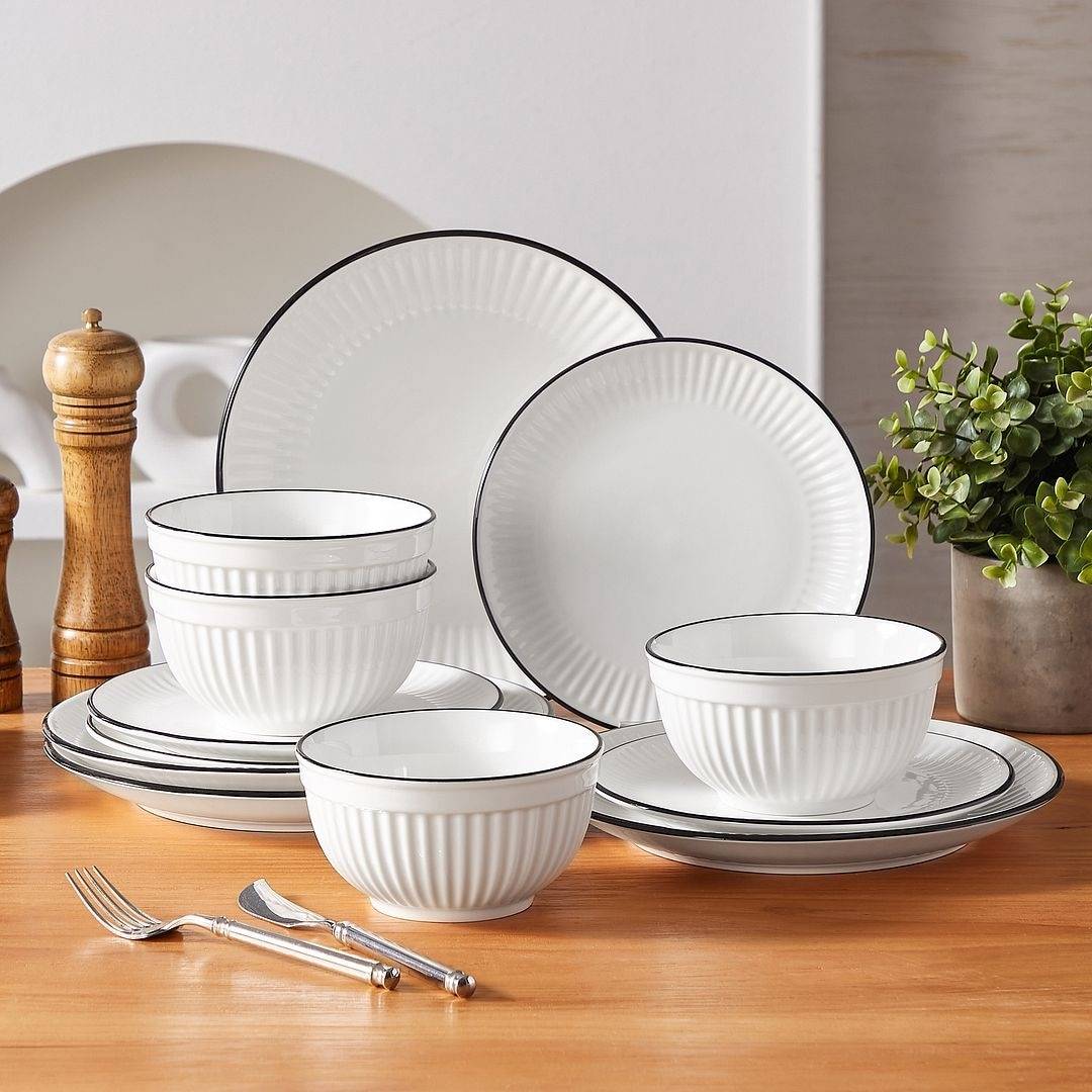 Leila 12-Piece Embossed Rib Pattern Porcelain Dinnerware Set